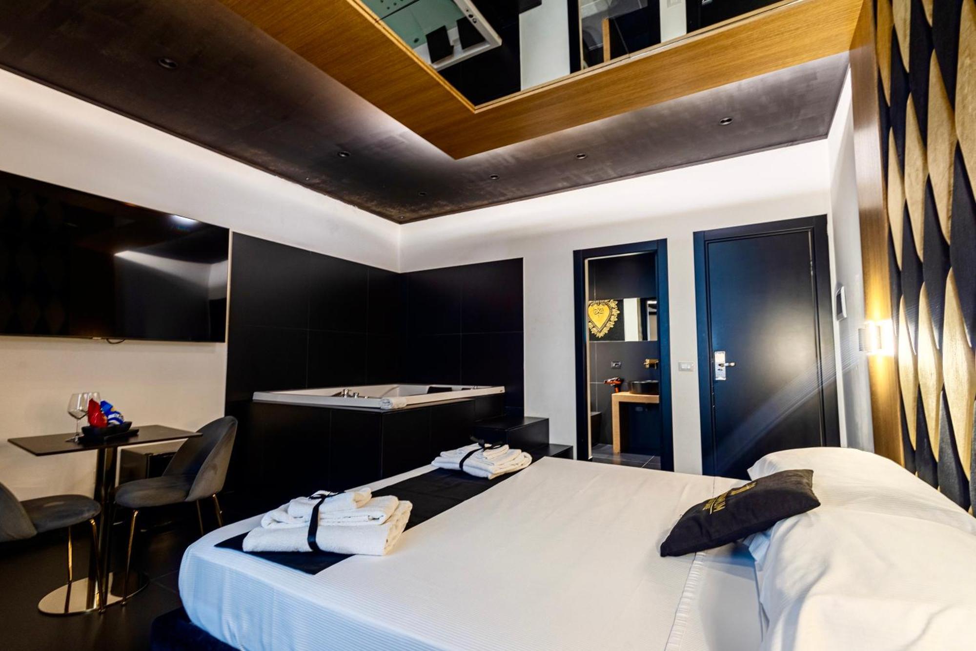 Maximum Hub Suite&Spa Palermo Dış mekan fotoğraf